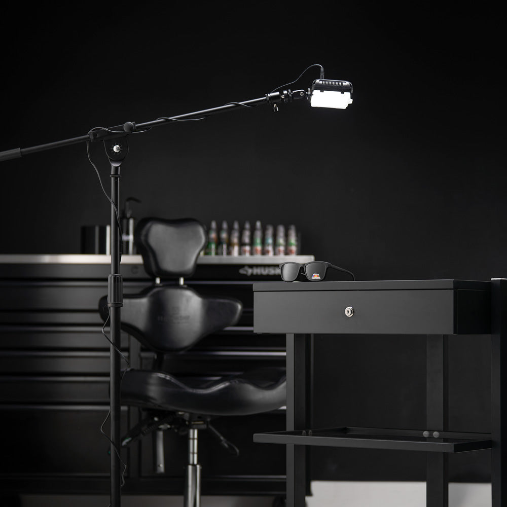 Fellowship Polarized LED Tattoo Work Light + Polarized Glasses + Tripod Kit - Ultimate Beauty