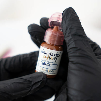 Tina Davies - Sunset - Ultimate Beauty