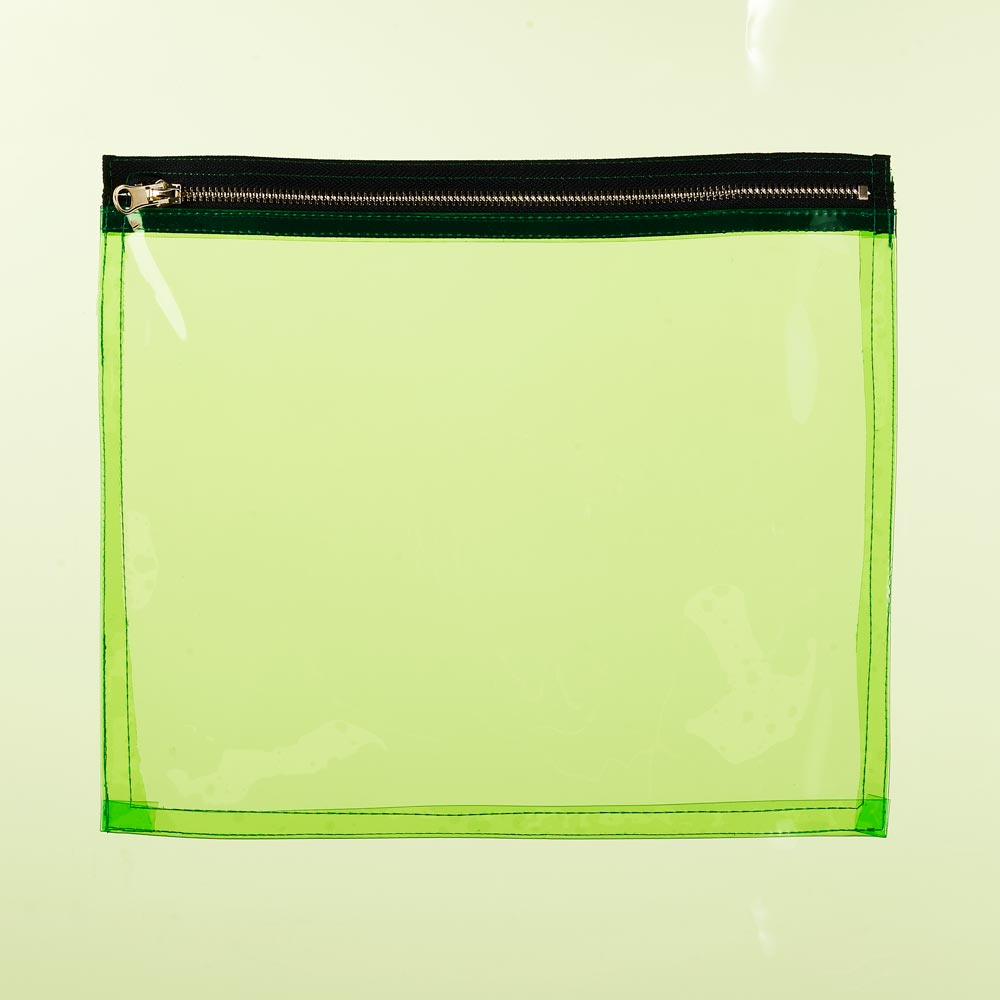 Saferly Vinyl Apron — Green - Ultimate Beauty