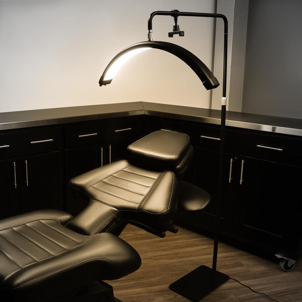 Fellowship BrowLite with Phone Clip - Ultimate Beauty