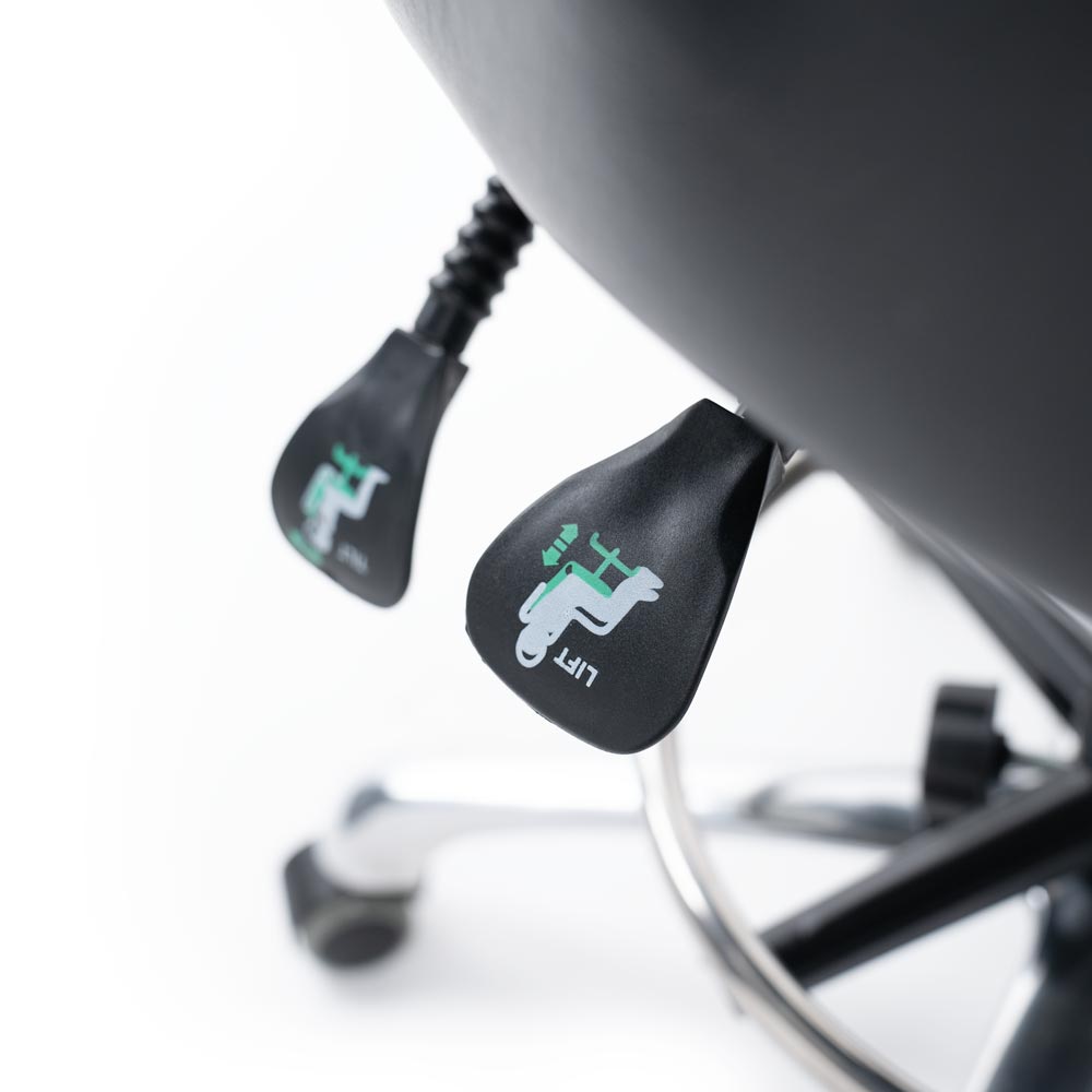 Right profile of Fellowship Tattoo Artist Chair 9942 on white background