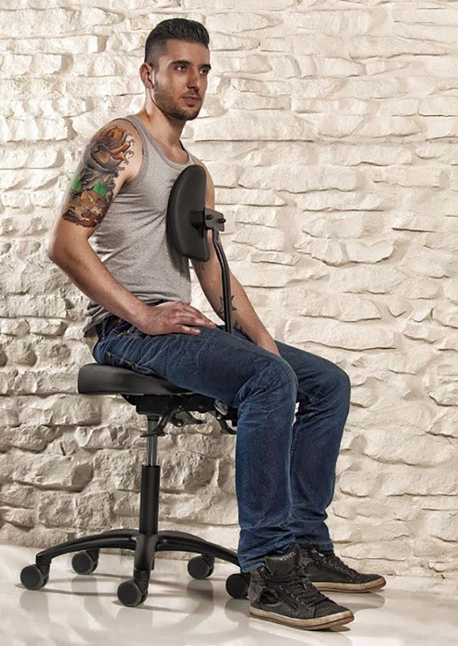 Precision Professional Tattoo Stool - Lifestyle Image Client Sitting Up